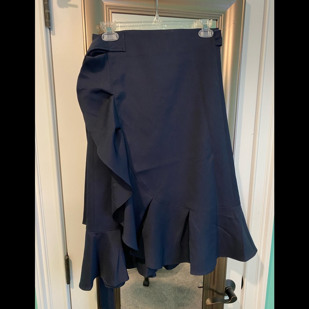 Gracia Wrap Skirt